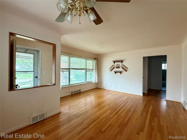 12294 Nathaline Street, Redford Charter Township, MI 48239