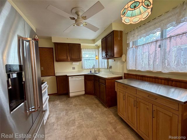 12294 Nathaline Street, Redford Charter Township, MI 48239