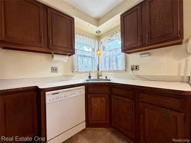 12294 Nathaline Street, Redford Charter Township, MI 48239