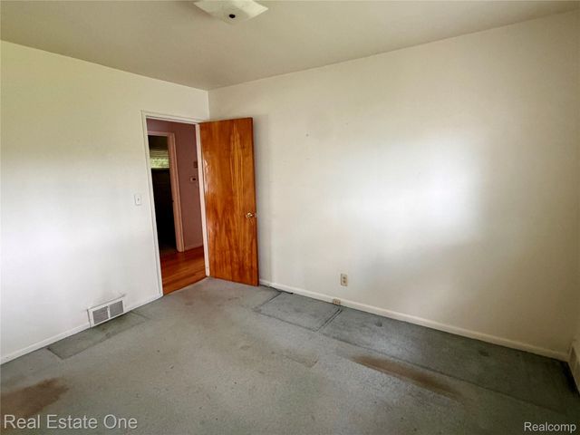 12294 Nathaline Street, Redford Charter Township, MI 48239
