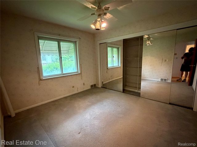 12294 Nathaline Street, Redford Charter Township, MI 48239