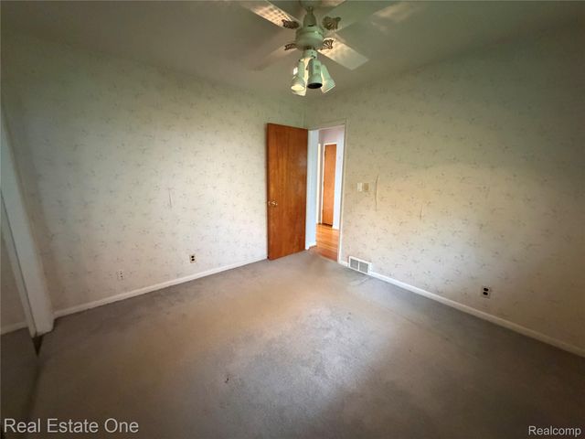 12294 Nathaline Street, Redford Charter Township, MI 48239