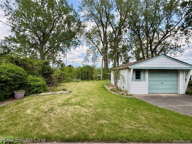12294 Nathaline Street, Redford Charter Township, MI 48239