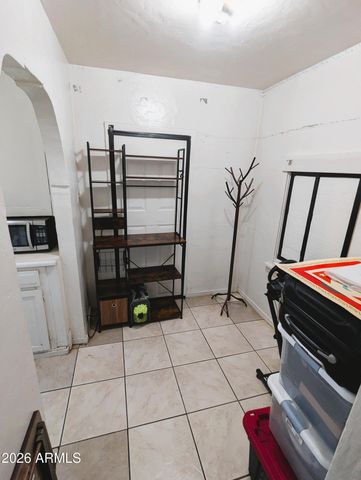 906 E FAIRMOUNT Avenue 3, Phoenix, AZ 85014