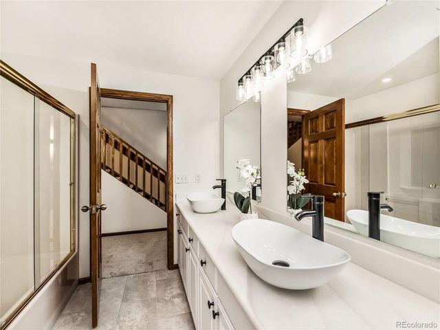 68 Sherwood Ln, Blue River, CO 80424