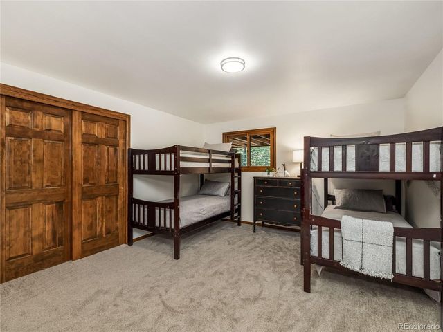 68 Sherwood Ln, Blue River, CO 80424