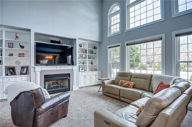 1005 Long Beeches AVE, Chesapeake, VA 23320