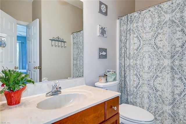 1005 Long Beeches AVE, Chesapeake, VA 23320