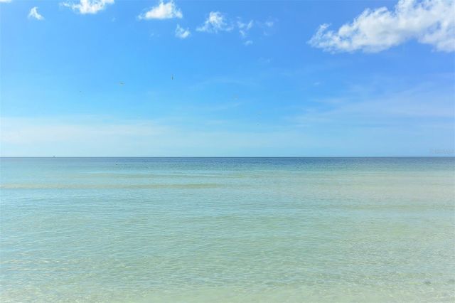915 SEASIDE DRIVE 402, Weeks 10-13, Sarasota, FL 34242