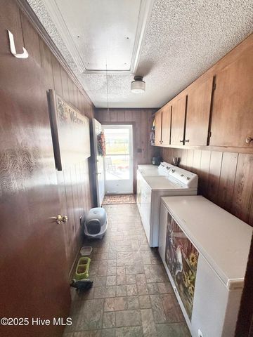 137 Butterfly Lane, Pikeville, NC 27863