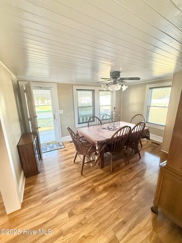 137 Butterfly Lane, Pikeville, NC 27863