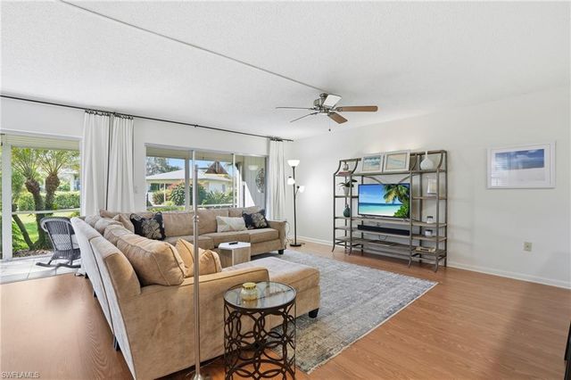 3300 Binnacle DR 102, Naples, FL 34103