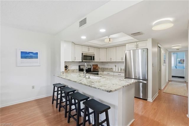 3300 Binnacle DR 102, Naples, FL 34103