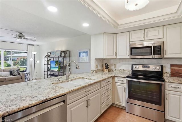 3300 Binnacle DR 102, Naples, FL 34103