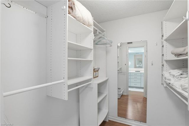 3300 Binnacle DR 102, Naples, FL 34103