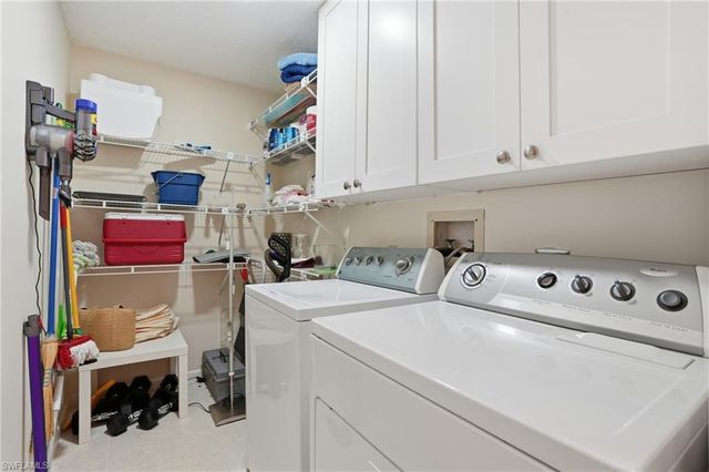 3300 Binnacle DR 102, Naples, FL 34103