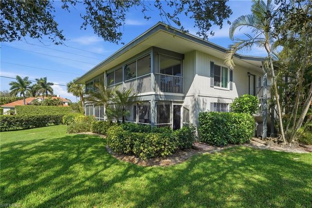 3300 Binnacle DR 102, Naples, FL 34103