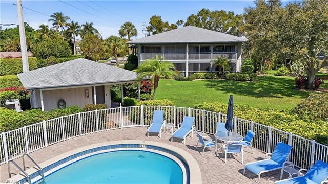 3300 Binnacle DR 102, Naples, FL 34103