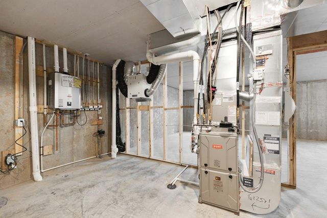 17298 Dimension Avenue, Lakeville, MN 55044