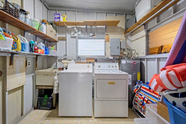 1800 SW 83rd Terrace, Davie, FL 33324