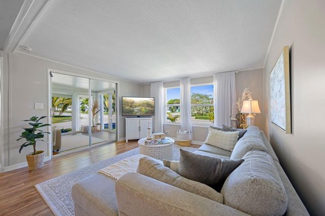 1800 SW 83rd Terrace, Davie, FL 33324