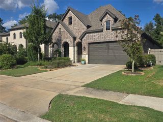 17163 Crimson Crest Drive, Conroe, TX 77302