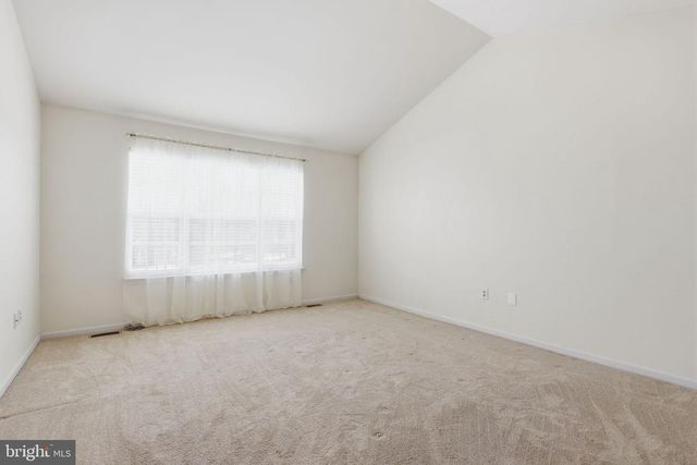 25 HONEY LOCUST LN, Newtown, PA 18940