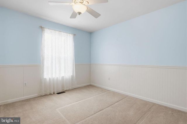 25 HONEY LOCUST LN, Newtown, PA 18940