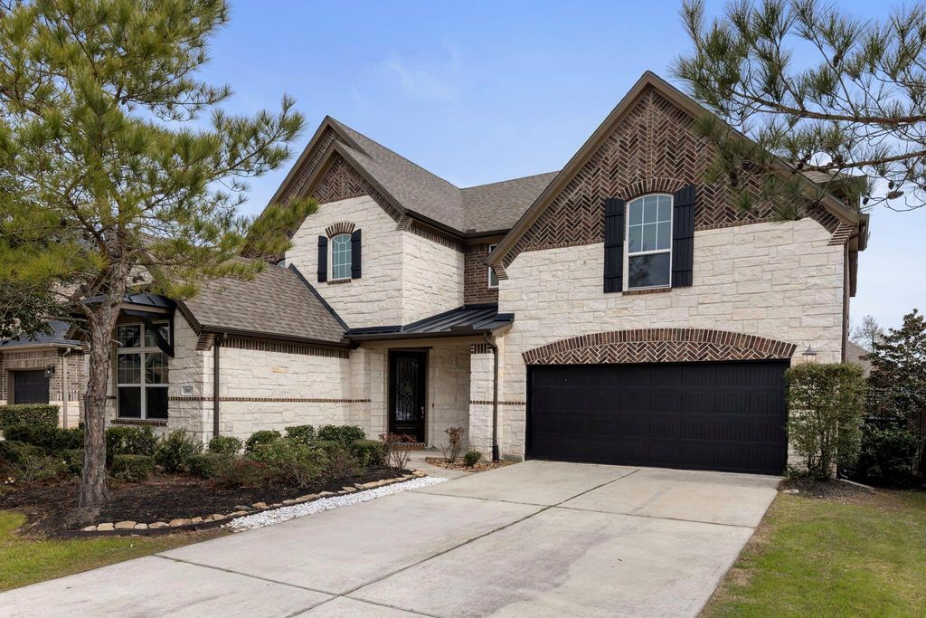 28607 Clear Woods Drive, Spring, TX 77386