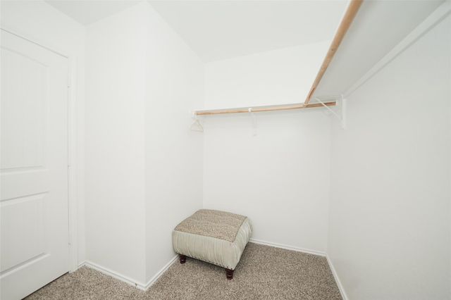 2407 Divot Lane, Navasota, TX 77868