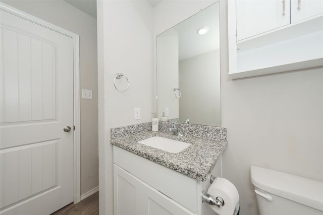 2407 Divot Lane, Navasota, TX 77868