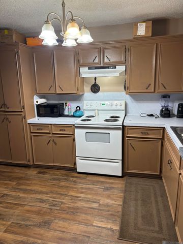 37098 Ellem Rd, Geismar, LA 70734