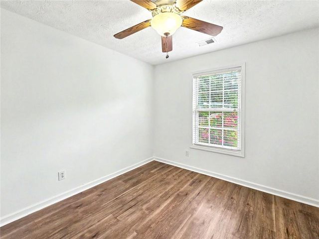 165 Shadetree Lane, Lawrenceville, GA 30044