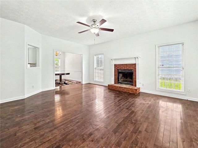 165 Shadetree Lane, Lawrenceville, GA 30044