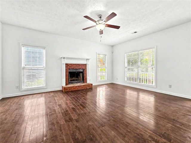 165 Shadetree Lane, Lawrenceville, GA 30044