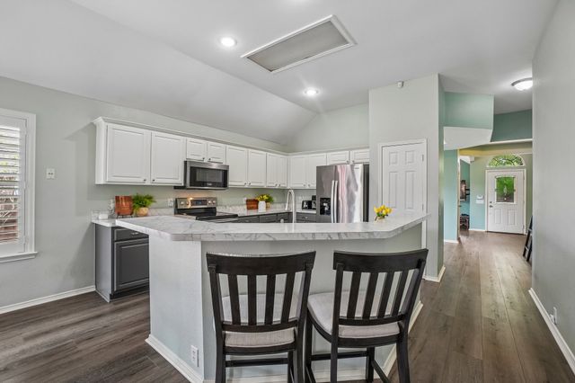 421 Durrand Oak Drive, Keller, TX 76248