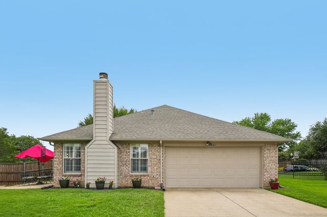 421 Durrand Oak Drive, Keller, TX 76248