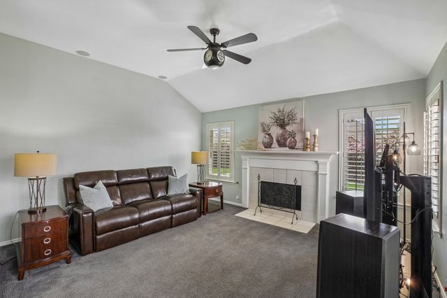421 Durrand Oak Drive, Keller, TX 76248