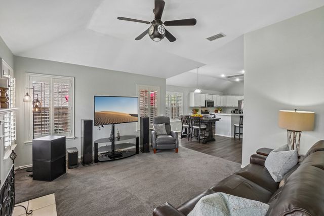 421 Durrand Oak Drive, Keller, TX 76248
