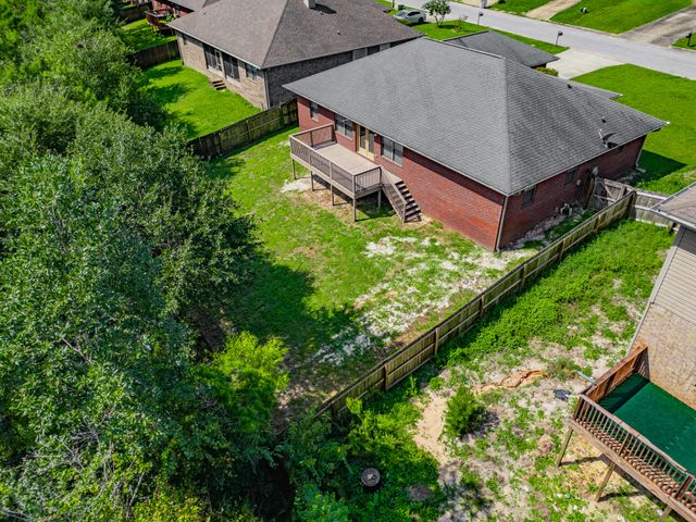 2814 Shoni Drive, Navarre, FL 32566