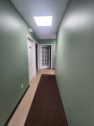 21 Water Street, Orleans, VT 05860