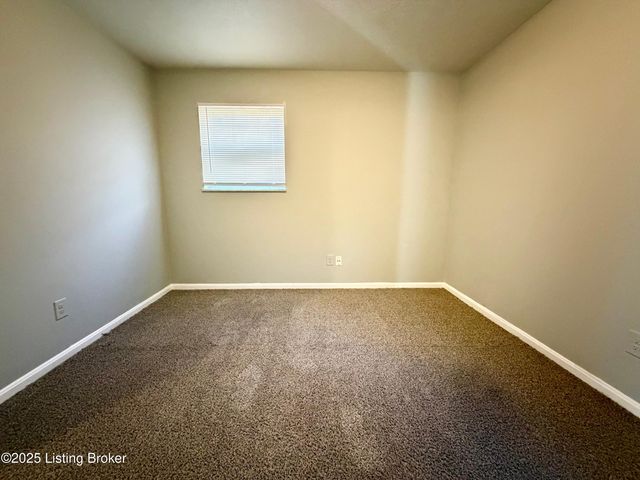 3107 Melody Acres Ln 1, Louisville, KY 40216