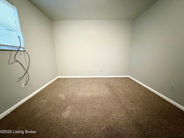 3107 Melody Acres Ln 1, Louisville, KY 40216