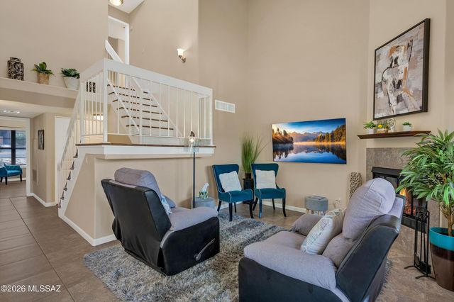6651 N Campbell Ave Apt 152, Tucson, AZ 85718