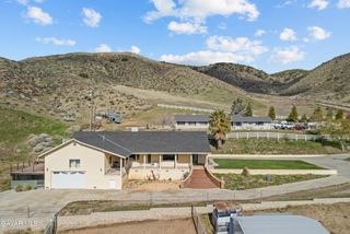 40647 Shallow Springs Rd, Leona Valley, CA 93551