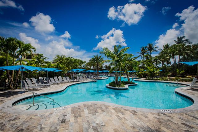 5734 Paddington Way, Boca Raton, FL 33496