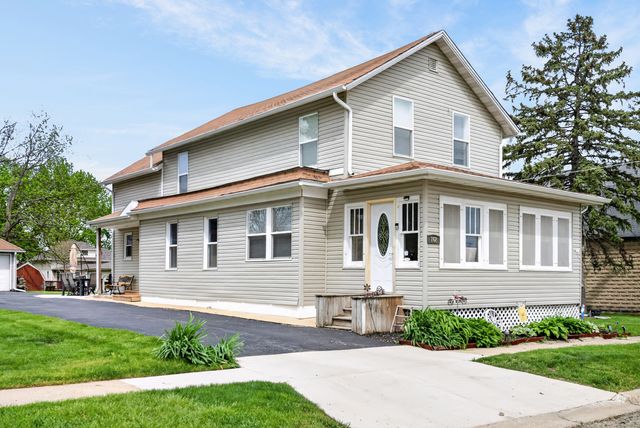 162 Park Street, Hampshire, IL 60140