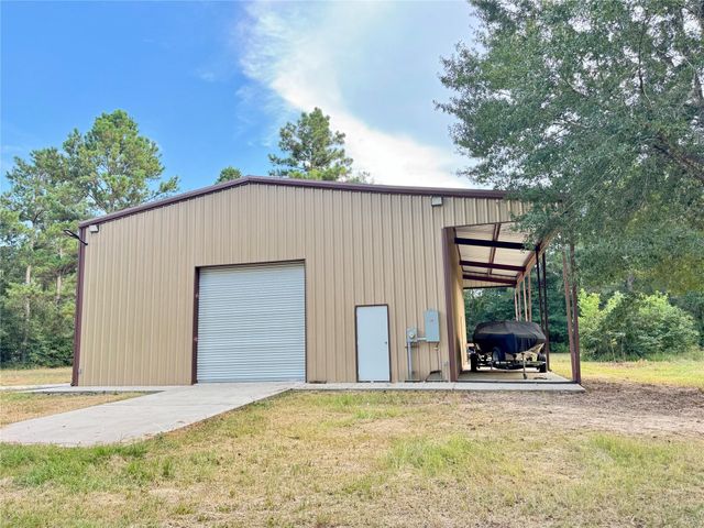 640 County Road 306, Cleveland, TX 77327