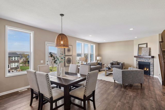 9046 Meadows Drive, Victoria, MN 55386