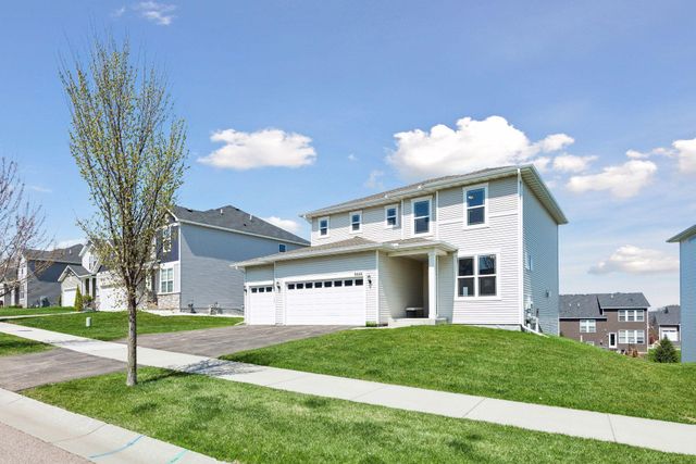 9046 Meadows Drive, Victoria, MN 55386